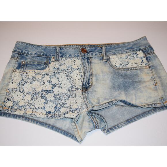 American Eagle Pants - American Eagle Denim Shorts Shortie Chiro hey Floral Design Bleach Size 10